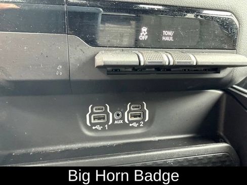 Used 2022 RAM 1500 Big Horn AWD/4WD image 35