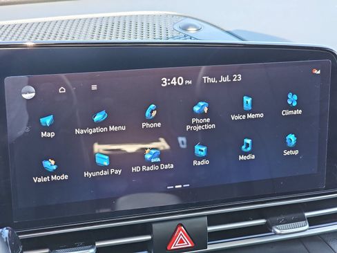 Certified 2023 Hyundai Elantra Limited w/ Cargo Package FWD image 21
