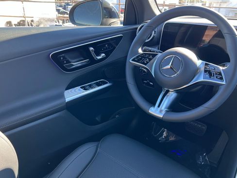 New 2026 Mercedes-Benz GLC 300 4MATIC image 11
