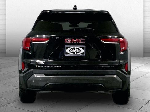 Used 2025 GMC Terrain Elevation AWD/4WD image 3