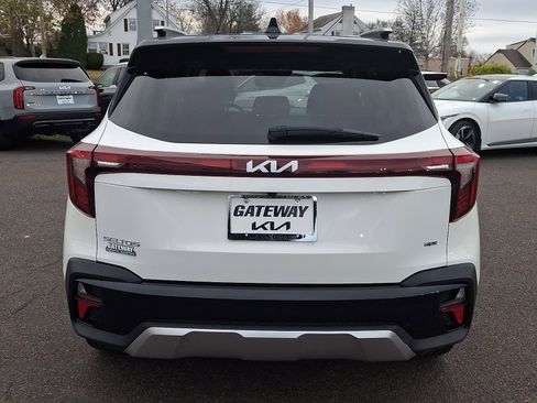 Certified 2024 Kia Seltos S image 5