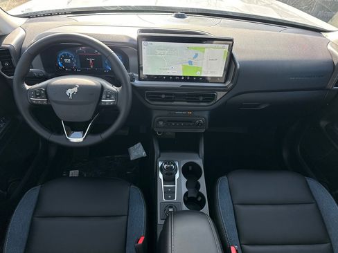 New 2025 Ford Bronco Sport Outer Banks w/ Outer Banks Tech Package+ image 18