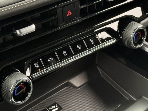 New 2026 Chevrolet Tahoe Premier image 18