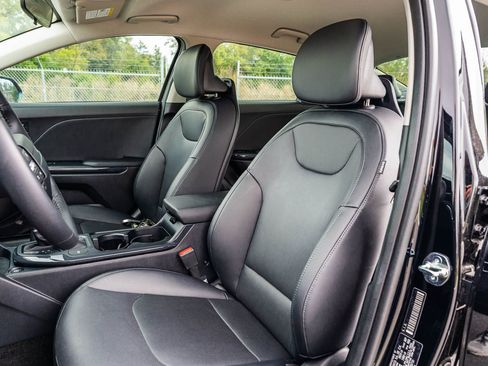 New 2026 Kia K4 EX FWD image 14