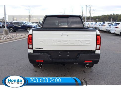 New 2026 Honda Ridgeline Black Edition image 6