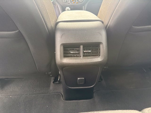 Used 2018 Chevrolet Equinox LT FWD image 28