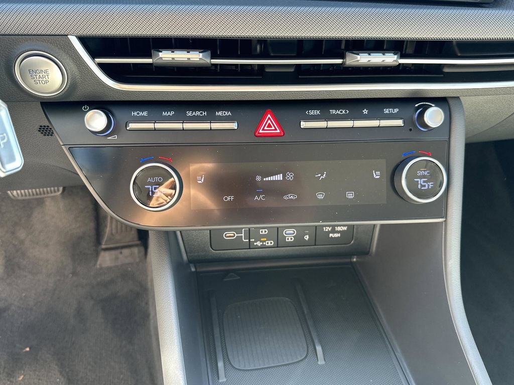 New 2026 Hyundai Sonata SEL FWD image 19