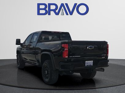 Used 2025 Chevrolet Silverado 2500 ZR2 w/ Technology Package