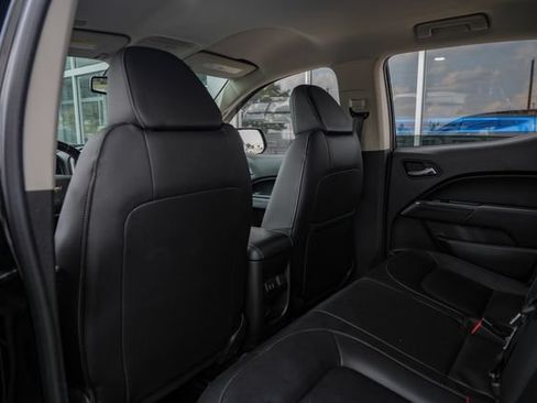 Used 2018 Chevrolet Colorado ZR2 w/ ZR2 Midnight Special Edition AWD/4WD image 43