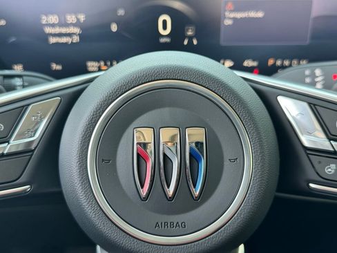 New 2026 Buick Envision Avenir image 25