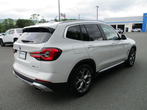 Used 2023 BMW X3 xDrive30i AWD/4WD image 5