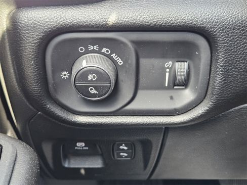 New 2026 RAM 1500 Lone Star image 25