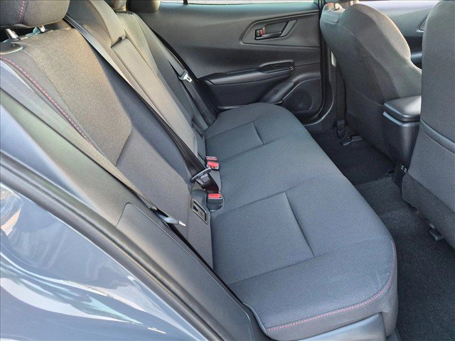 Certified 2026 Toyota Prius Plug-In Hybrid FWD image 18