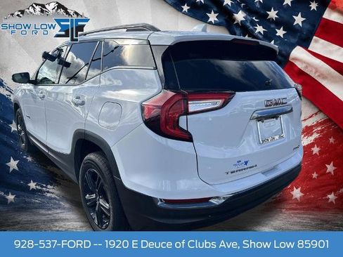 Used 2024 GMC Terrain AT4 AWD/4WD image 5