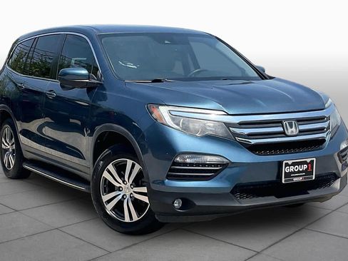 Used 2017 Honda Pilot EX-L image 3