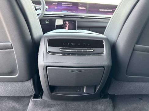 New 2026 Cadillac Escalade Luxury w/ Touring Package AWD/4WD image 16