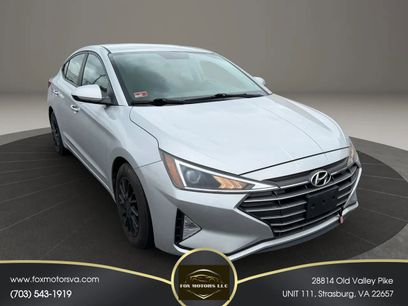 Used 2019 Hyundai Elantra SE w/ Cargo Package