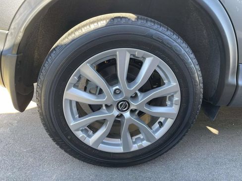 Used 2021 Nissan Rogue Sport S FWD image 5