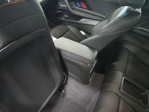 Used 2025 BMW 230i Coupe w/ M Sport Package image 16