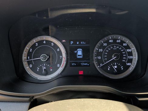 Used 2021 Hyundai Venue SE FWD image 21