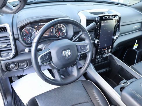 Used 2023 RAM 2500 Laramie w/ Night Edition image 25