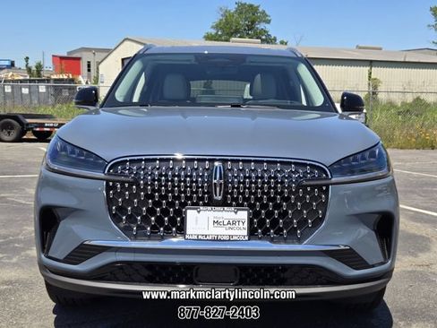 New 2026 Lincoln Aviator Reserve AWD/4WD image 15