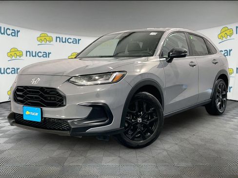 Used 2024 Honda HR-V Sport image 3