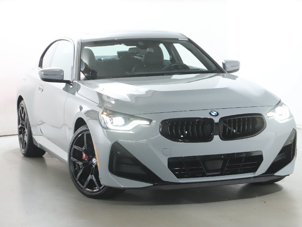Used 2026 BMW 230i xDrive Coupe w/ Premium Package AWD/4WD image 2