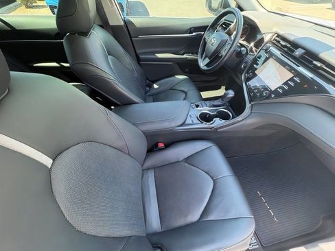 Used 2019 Toyota Camry XSE w/ Carpet Mat Package FWD image 11