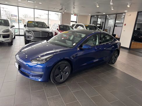 Used 2021 Tesla Model 3 Long Range image 2