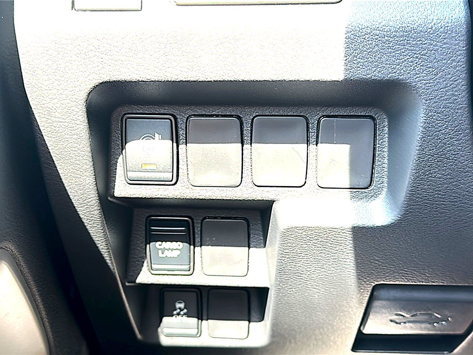 New 2027 Nissan Frontier SV w/ All-Weather Content Package RWD image 26