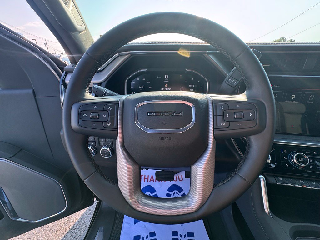 Used 2026 GMC Sierra 3500 Denali AWD/4WD image 15