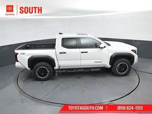 New 2026 Toyota Tacoma TRD Off-Road w/ TRD Off Road Premium Package image 42