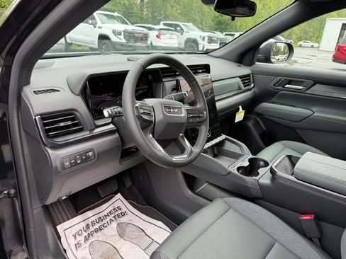 New 2027 GMC Terrain AT4 AWD/4WD image 13