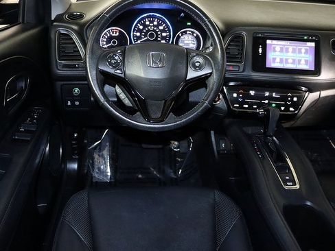 Used 2016 Honda HR-V EX-L image 3