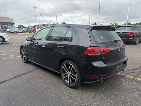 Used 2017 Volkswagen GTI Sport FWD image 6