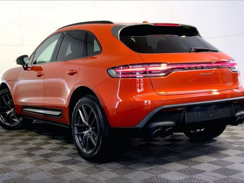 Used 2023 Porsche Macan Turbo image 3