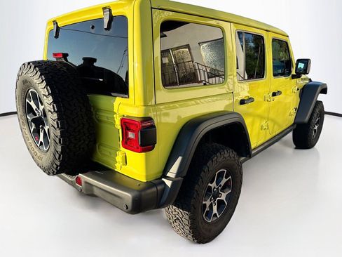 Used 2022 Jeep Wrangler Unlimited Rubicon w/ Steel Bumper Group AWD/4WD image 5