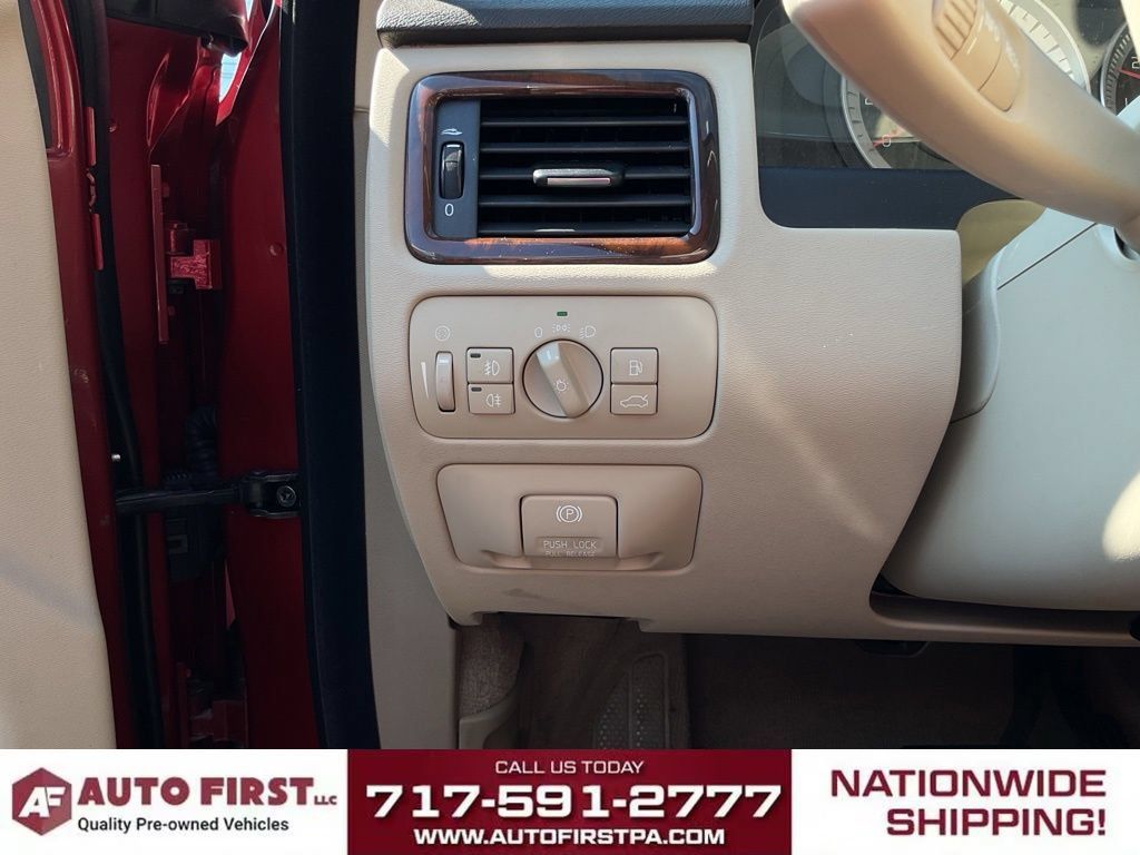 Used 2012 Volvo XC70 T6 AWD/4WD image 22