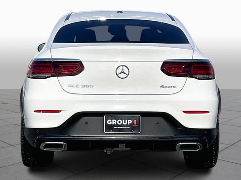 Used 2022 Mercedes-Benz GLC 300 4MATIC Coupe image 5