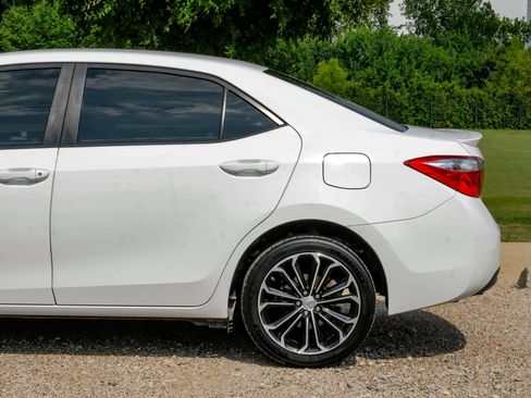 Used 2015 Toyota Corolla S FWD image 14