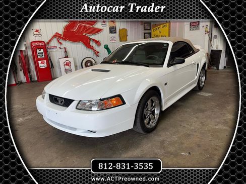 Used 2000 Ford Mustang GT RWD image 1