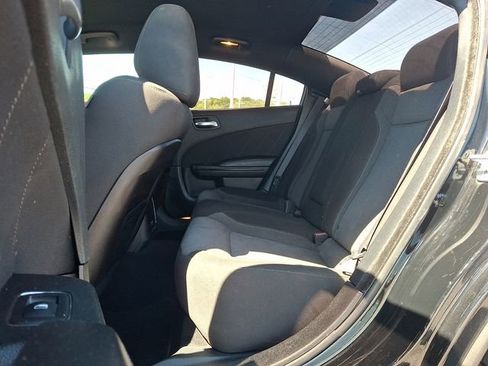 Used 2019 Dodge Charger SXT w/ Plus Group RWD image 10