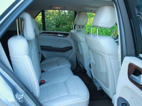 Used 2012 Mercedes-Benz ML 350 BlueTEC 4MATIC image 15