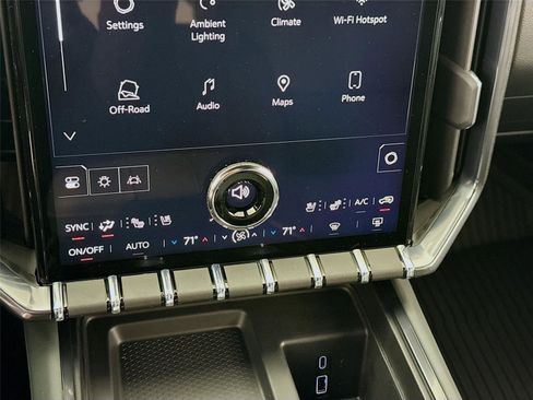 New 2026 GMC Acadia AT4 w/ Luxury Package AWD/4WD image 11