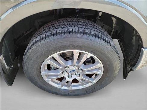 Used 2018 Ford F150 Lariat RWD image 11