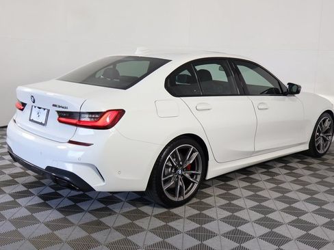 Used 2021 BMW M340i RWD image 4