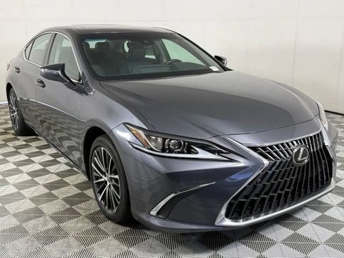 Used 2022 Lexus ES 350 w/ Premium Package FWD image 10
