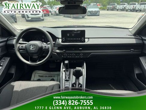 Used 2025 Honda Accord SE image 14
