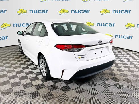 Used 2024 Toyota Corolla LE image 5